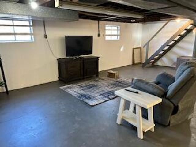 32 New Uri Avenue, Florence, KY 41042