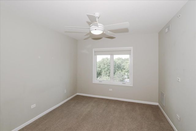 740 Creekside Drive 501, Mount Prospect, IL 60056