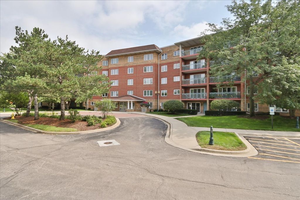 740 Creekside Drive 501, Mount Prospect, IL 60056