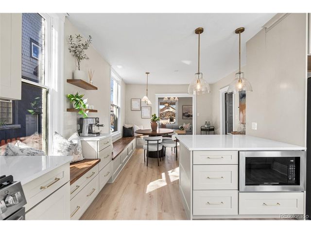 1042 S Pearl St, Denver, CO 80209