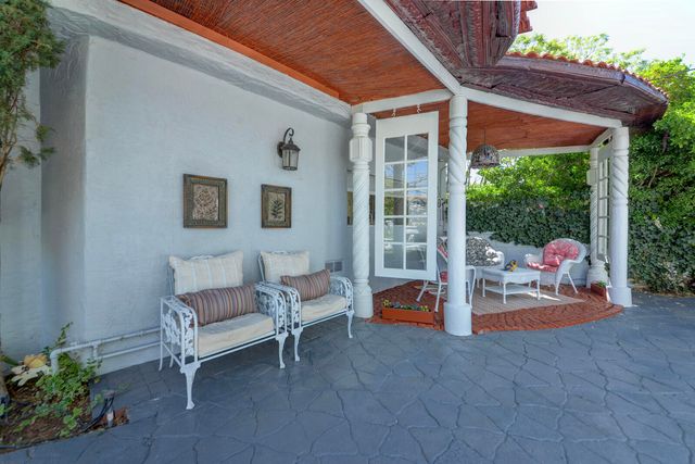 1606 Roma Avenue NE, Albuquerque, NM 87106