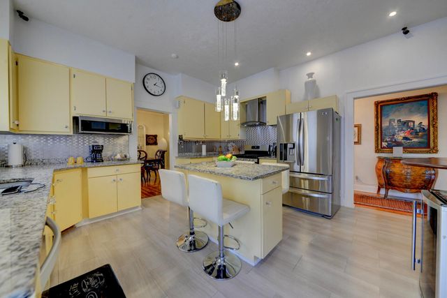 1606 Roma Avenue NE, Albuquerque, NM 87106