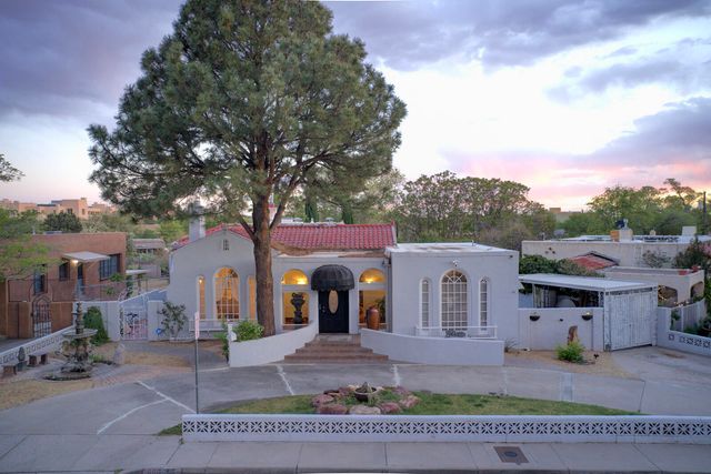 1606 Roma Avenue NE, Albuquerque, NM 87106