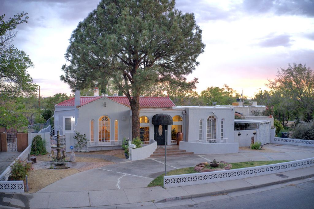 1606 Roma Avenue NE, Albuquerque, NM 87106
