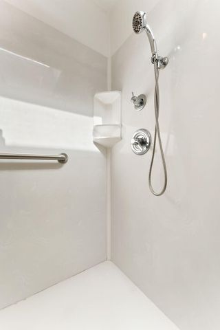 1562 W Tiffany Woods Drive, La Porte, IN 46350