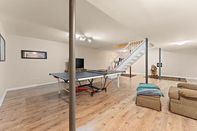 1562 W Tiffany Woods Drive, La Porte, IN 46350