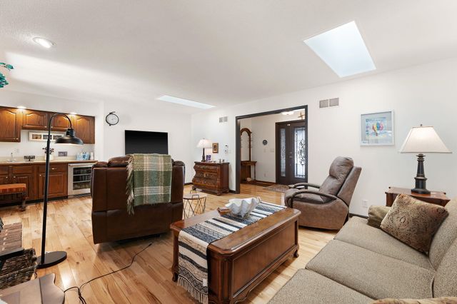 1562 W Tiffany Woods Drive, La Porte, IN 46350