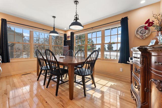 1562 W Tiffany Woods Drive, La Porte, IN 46350