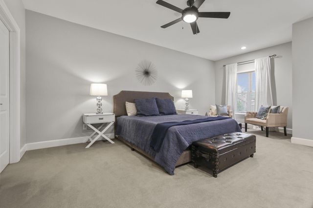 138 E Greenwood Avenue, Columbus, OH 43201