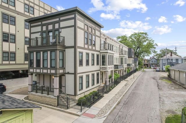 138 E Greenwood Avenue, Columbus, OH 43201