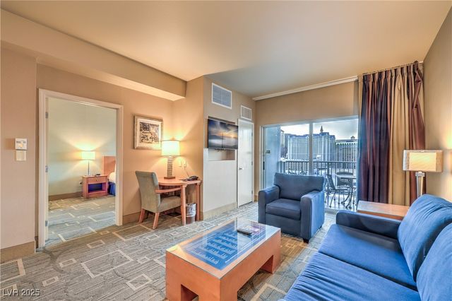 211 East Flamingo Road 1503, Las Vegas, NV 89169