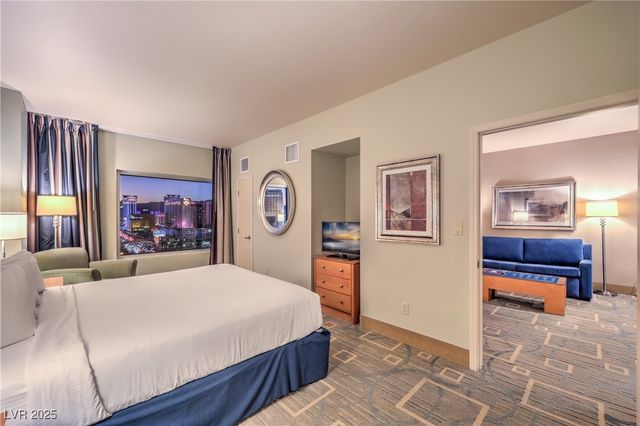 211 East Flamingo Road 1503, Las Vegas, NV 89169