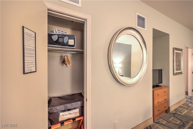 211 East Flamingo Road 1503, Las Vegas, NV 89169