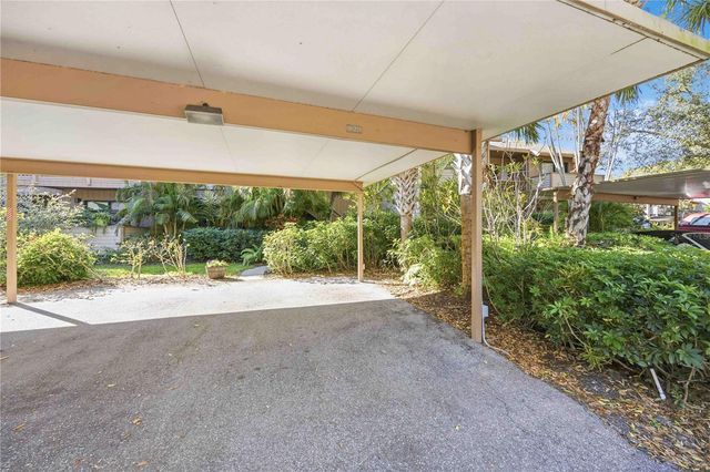 1626 BROOKHOUSE DRIVE 235, Sarasota, FL 34231