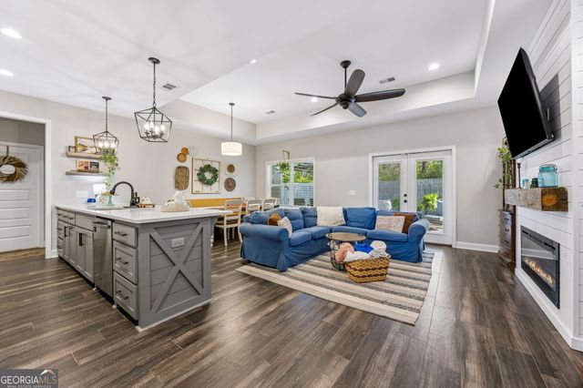 102 Liz Moody Blvd, St. Marys, GA 31558