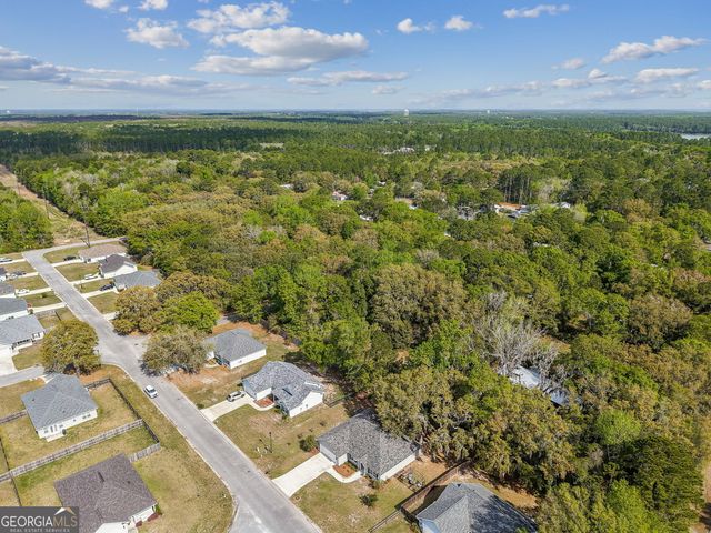 102 Liz Moody Blvd, St. Marys, GA 31558