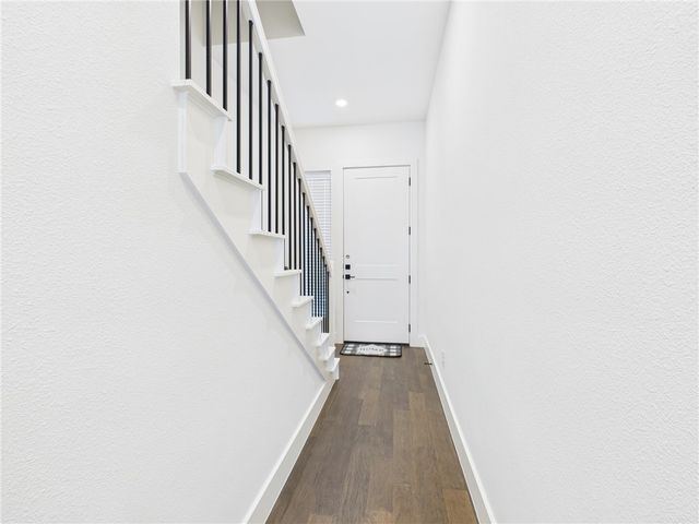 2940 Huffman Way, College Station, TX 77840