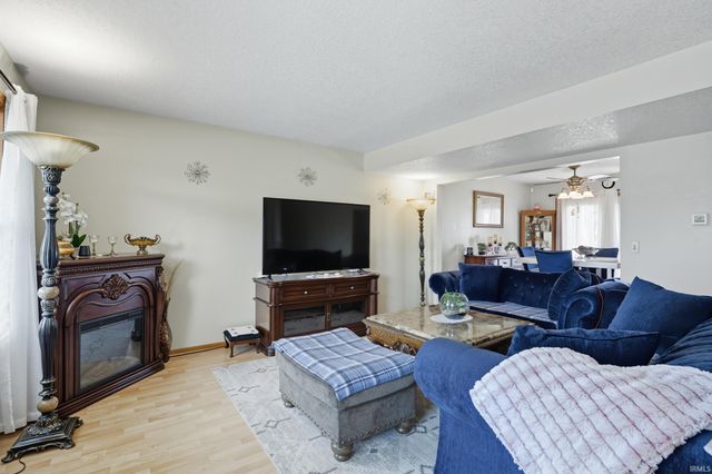 516 Wolverton Drive, Fort Wayne, IN 46825