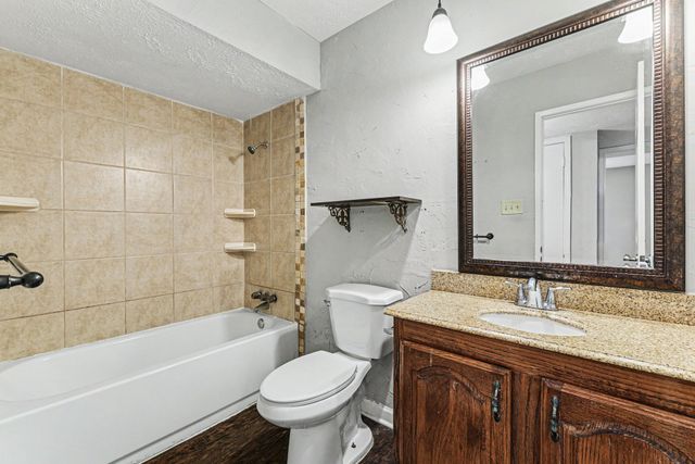 3716 Pinewood Street, Bedford, TX 76021