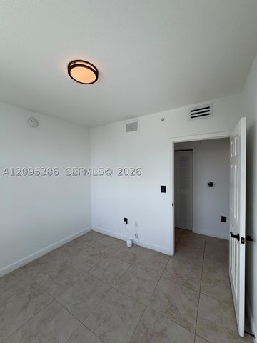 1723 SW 2nd Ave 609, Miami, FL 33129