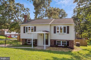 200 OAK DR, Pasadena, MD 21122