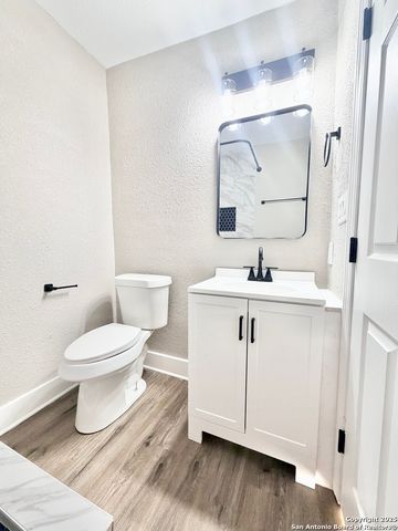 1327 Bailey, San Antonio, TX 78210