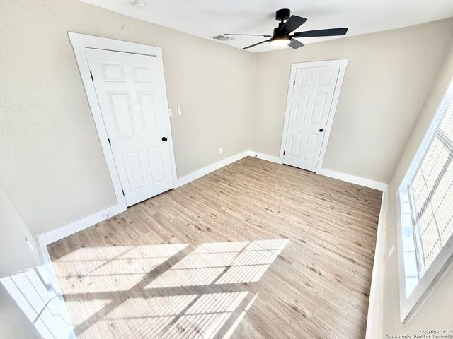 1327 Bailey, San Antonio, TX 78210