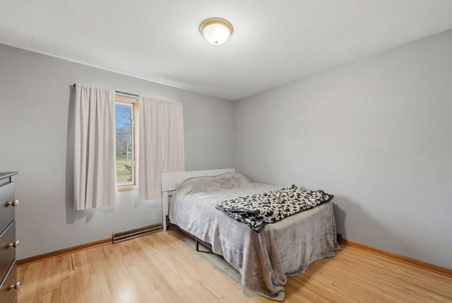 702 Highcrest Road, Dixon, IL 61021