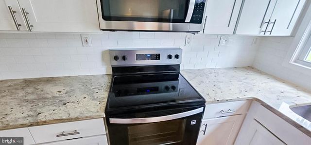 3 NEW COACH LANE, Willingboro, NJ 08046