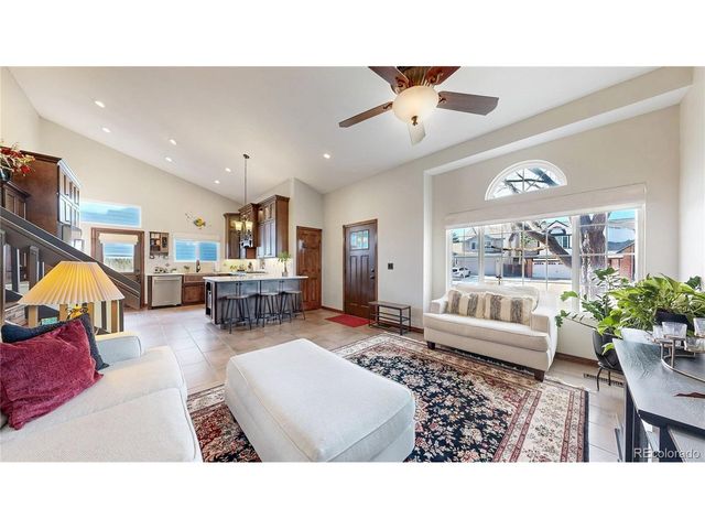 160 S Amherst St, Castle Rock, CO 80104