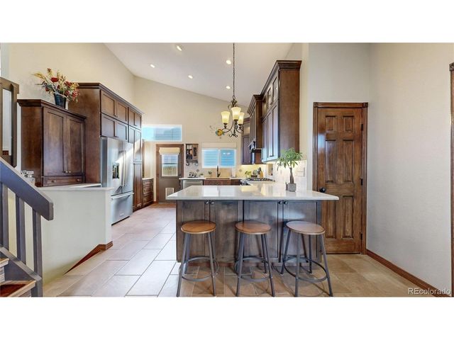 160 S Amherst St, Castle Rock, CO 80104