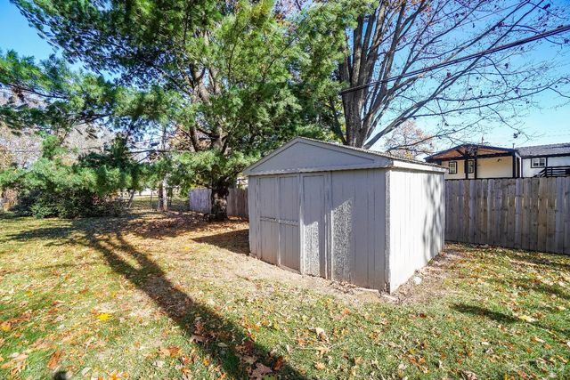 7460 Princess Court, West Chester, OH 45069