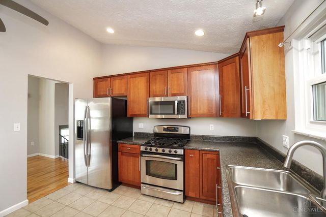 7460 Princess Court, West Chester, OH 45069