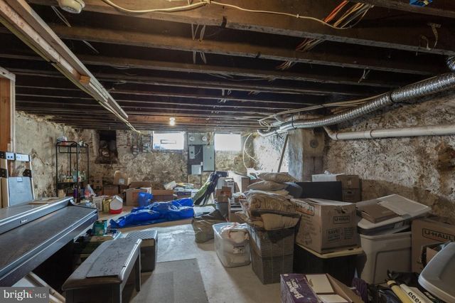 1631 W GIRARD AVE, Philadelphia, PA 19130