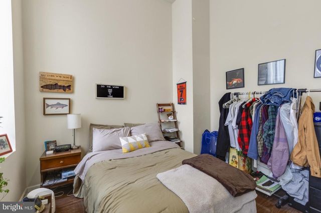 1631 W GIRARD AVE, Philadelphia, PA 19130