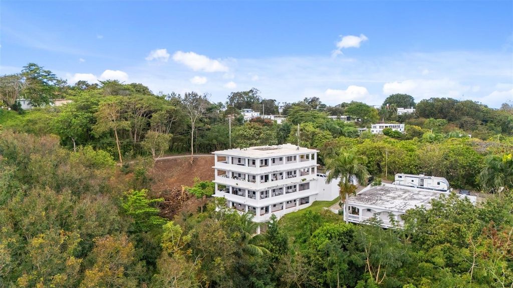 Image 12 of property listing at 3 floor PUNTA LIBERTAD CONDOMINIO 3, Rincon, PR 00677