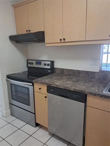 8420 SW 133rd Ave Rd 120, Miami, FL 33183