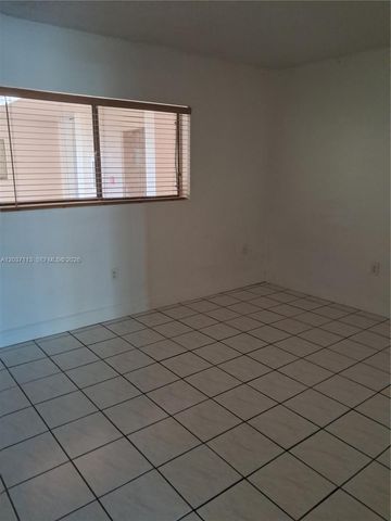 8420 SW 133rd Ave Rd 120, Miami, FL 33183