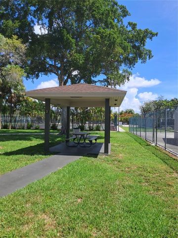 8420 SW 133rd Ave Rd 120, Miami, FL 33183
