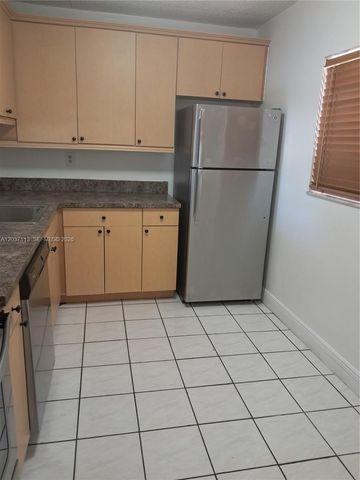8420 SW 133rd Ave Rd 120, Miami, FL 33183