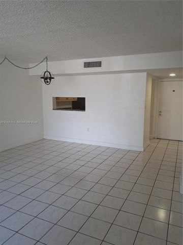 8420 SW 133rd Ave Rd 120, Miami, FL 33183