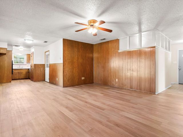 2100 SE 25th Avenue, Mineral Wells, TX 76067