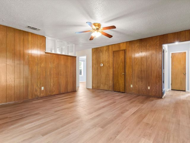 2100 SE 25th Avenue, Mineral Wells, TX 76067