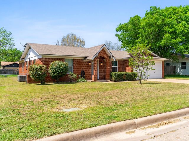 2100 SE 25th Avenue, Mineral Wells, TX 76067