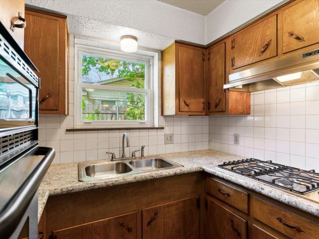 2100 SE 25th Avenue, Mineral Wells, TX 76067