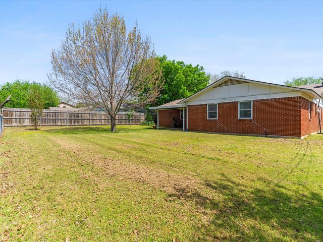 2100 SE 25th Avenue, Mineral Wells, TX 76067