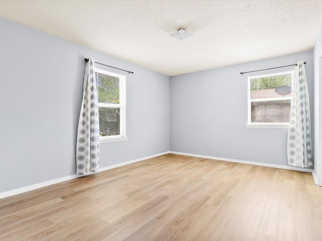 2100 SE 25th Avenue, Mineral Wells, TX 76067