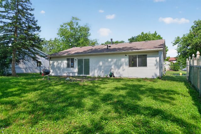 21 Willow Road, Matteson, IL 60443