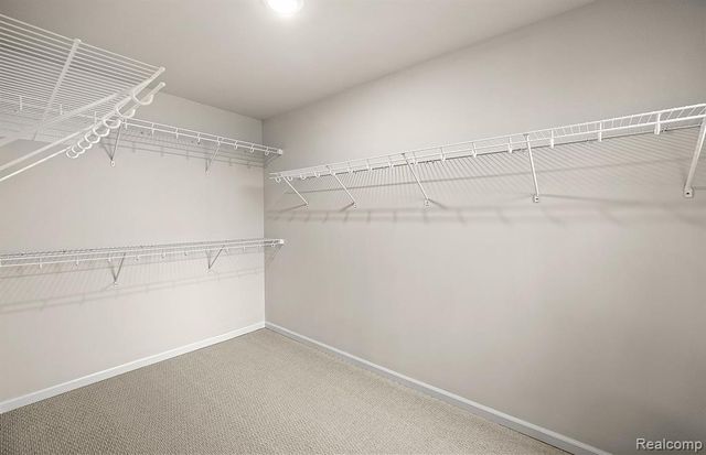 5595 Corgi Drive, Ann Arbor, MI 48108