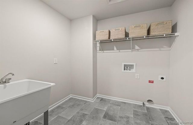 5595 Corgi Drive, Ann Arbor, MI 48108